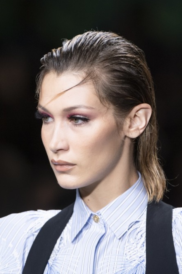 اسبوع الموضة في ميلان 2019 عرض أزياء VERSACE لربيع وصيف 2020