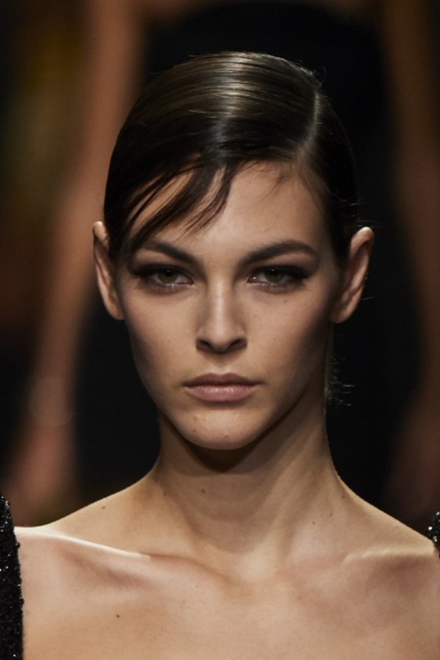 مجموعة فيرساتشي VERSACE لخريف وشتاء 2020-2021