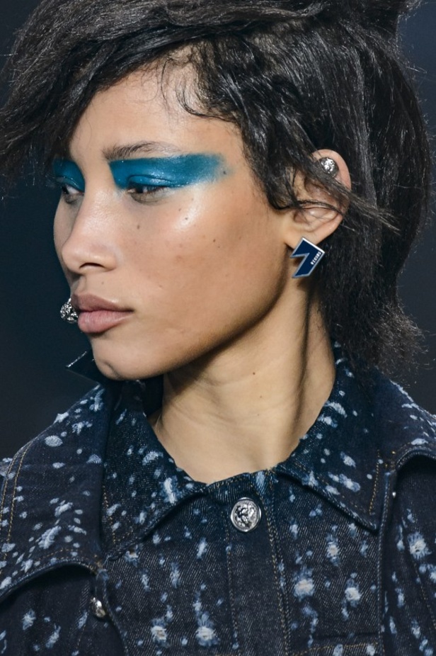 مجموعة Versus Versace للألبسة الجاهزة لخريف و شتاء 2017