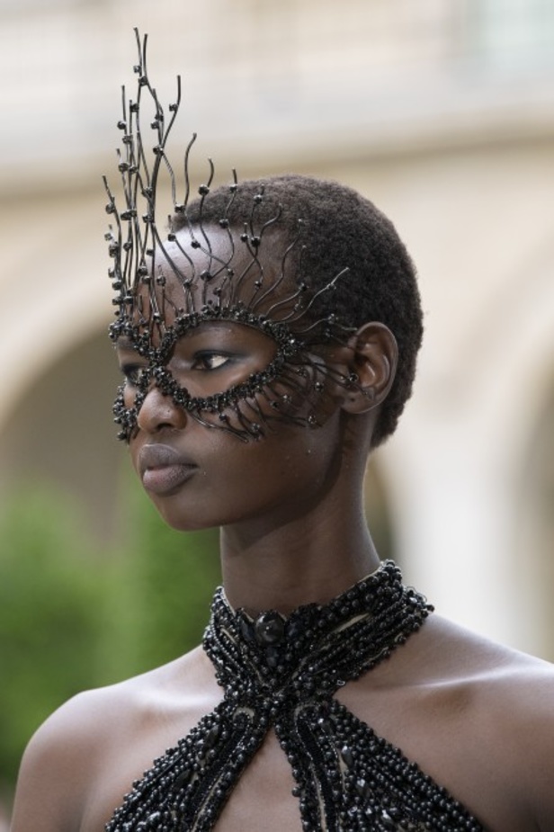 صور مجموعة زهير مراد للأزياء الراقية لخريف وشتاء 2021_2022