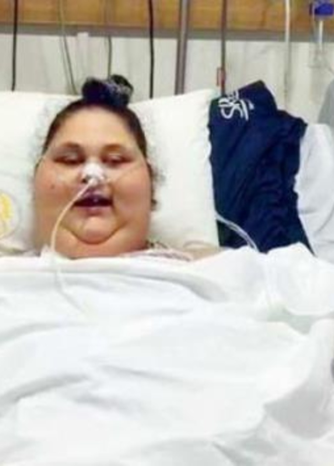 الإمارات أصدرت تأشيرة دخول لـ إيمان عبد العاطي