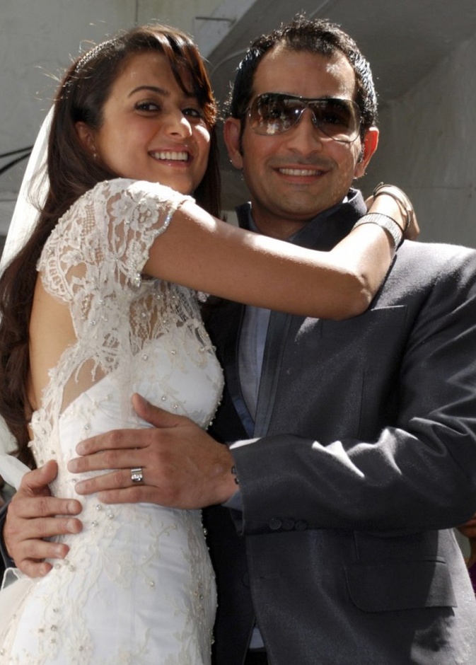 زفاف أمريتا أرورا