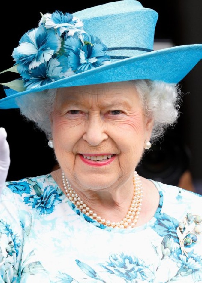 الملكة إليزابيث الثانية Queen Elizabeth II