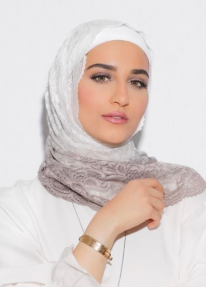 مكياج خفيف للمحجبات مناسب لجميع المناسبات