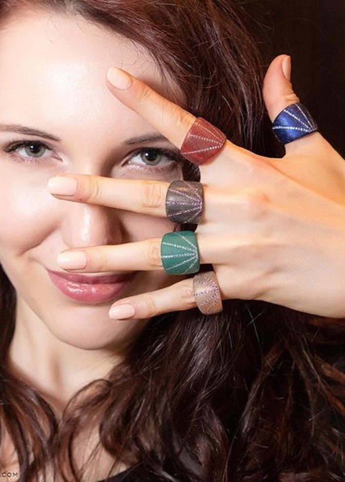 مجوهرات بوغوصيان على حساب KATERINA PEREZ