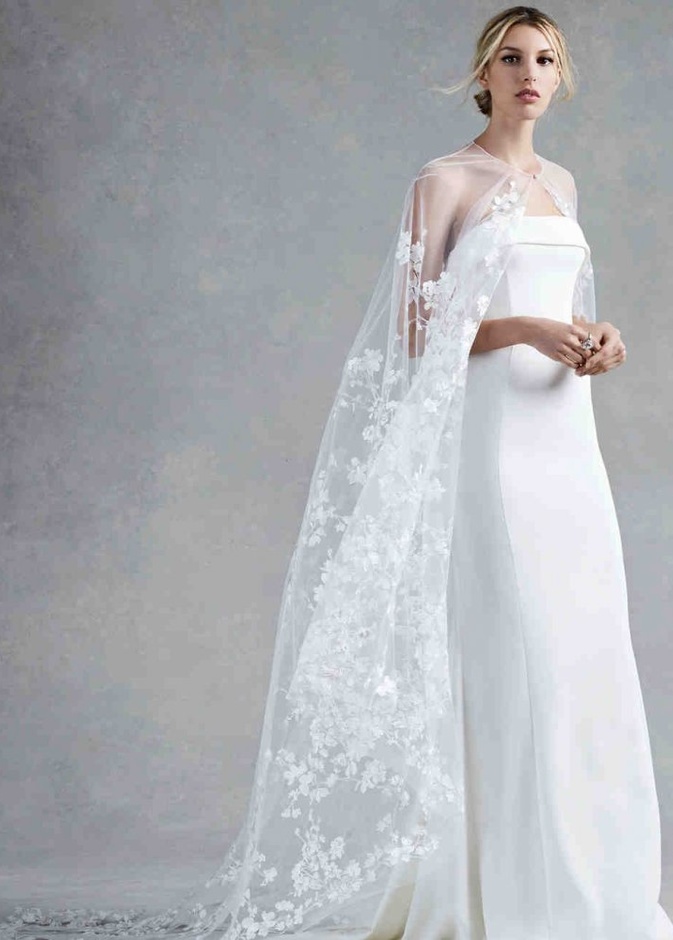 فساتين اعراس 2017 بقصة مستقيمة من مجموعة اوسكار دي لا رينتا Oscar De La Renta