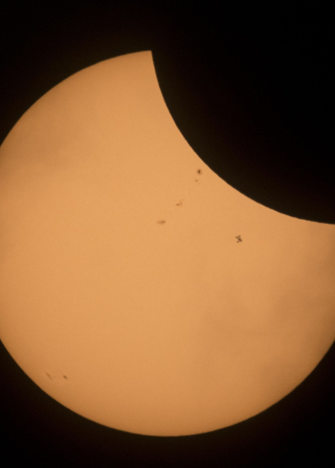 سبب حدوث ظاهرة الكسوف