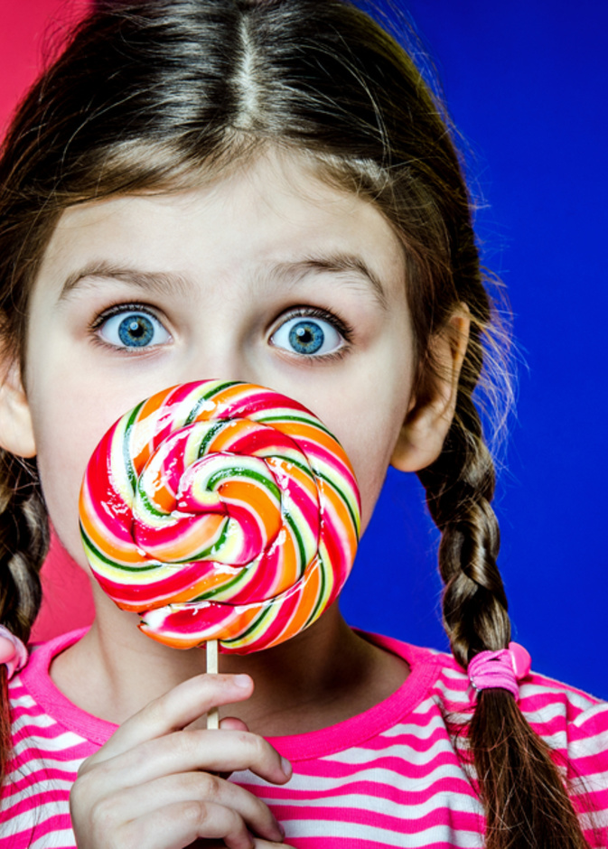 اضرار الالوان الصناعية على صحة الاطفال