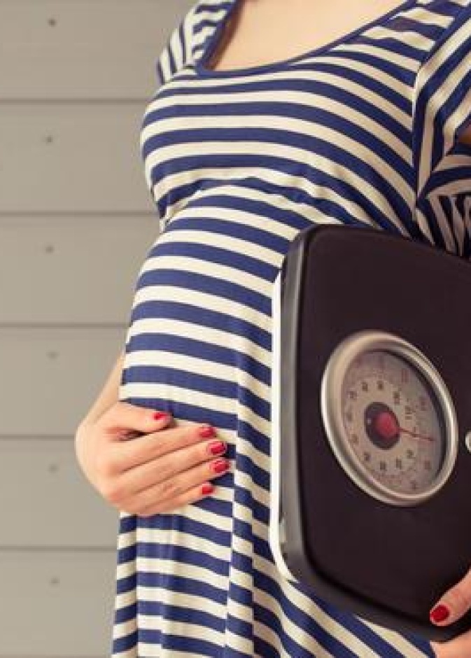 بدانة الحامل تؤثر على احتمالية اصابة الجنين بعيوب خلقية 