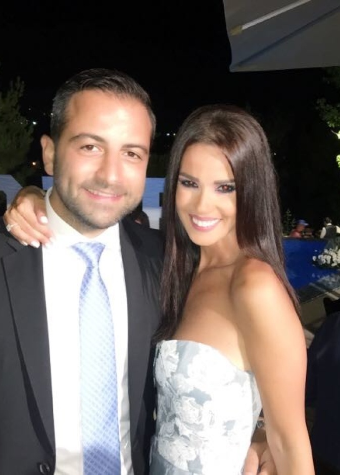 نيكول الحجل وخطيبها نادر