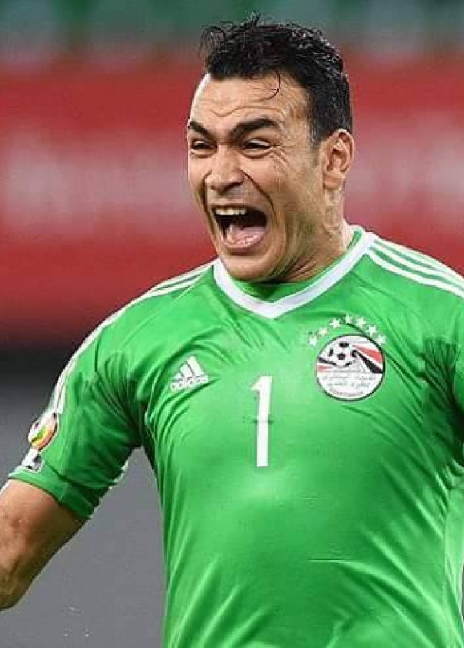 عصام الحضري