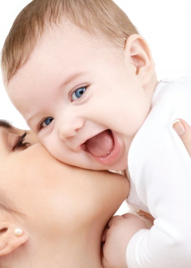 الأم الحوت الأم الحاضنة بحب