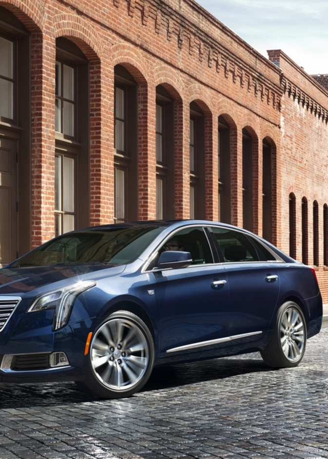 التصميم الخارجي لسيارة كاديلاك CT6