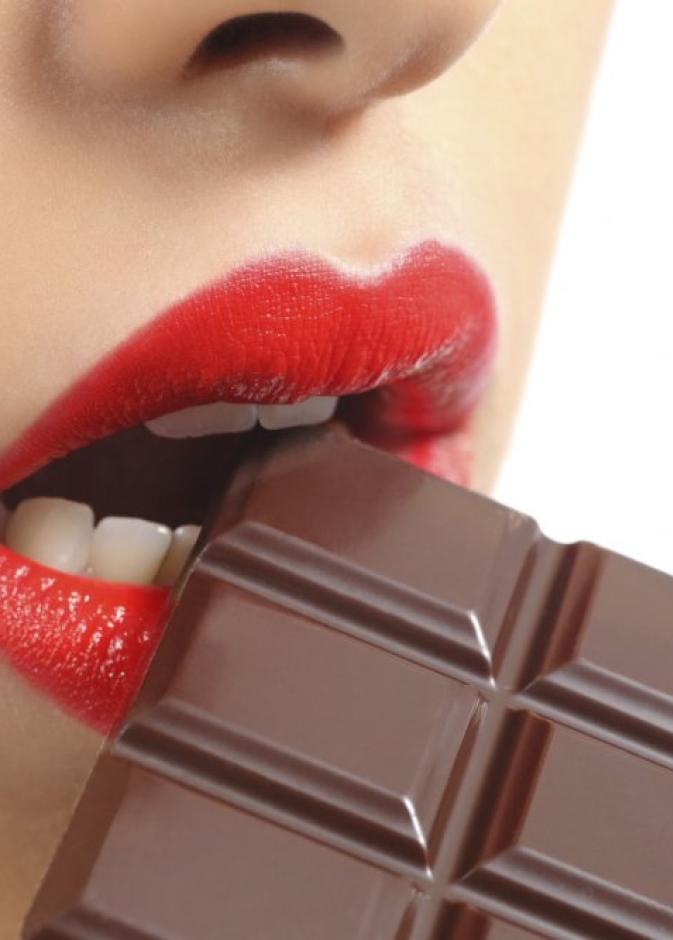 الشوكولاتة الداكنة غير ممنوعة عليك