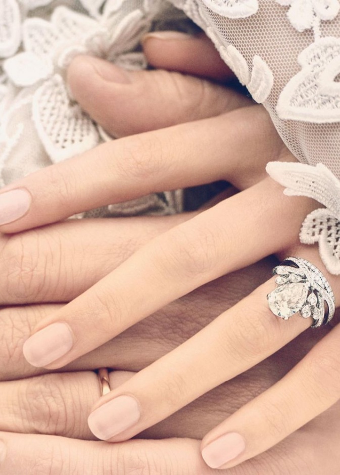 لون الدبلة يجب ان تحبه العروس