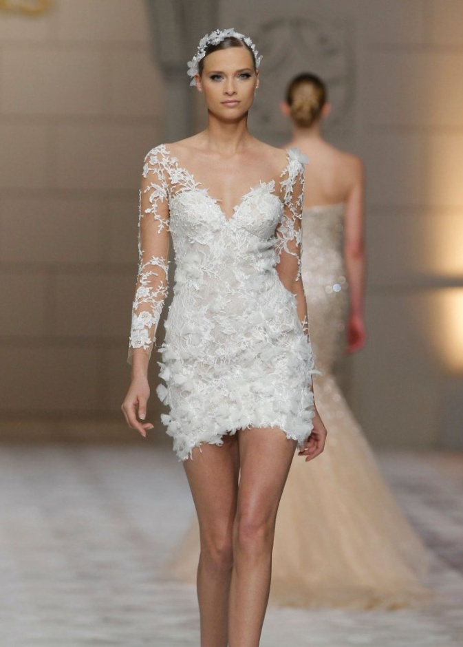 اختاري فستان زفاف يلائم قامتك وجسمك