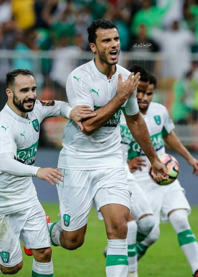 الأهلي السعودي يغلق ملف الديربي وينتظر القادسية