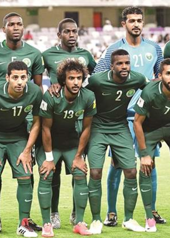 منتخب السعودية تدرب في سرية تامة