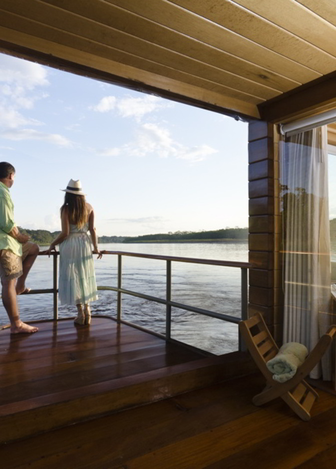 شهر العسل في غابات الامازون المطيرة – بيرو