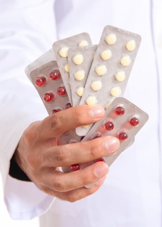 هيئة الغذاء والدواء السعودية تحذر الحامل .. هذه الأدوية تشوه الجنين