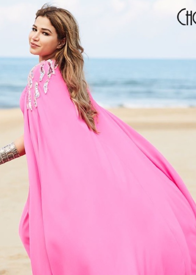 نهى نبيل بفستان أسود أنيق لرمضان