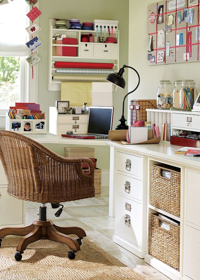 تصاميم المكاتب المنزلية البسيطة للاستخدام اليومي