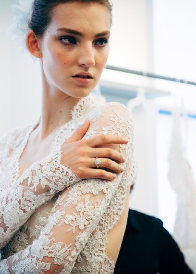 للعروس الراقية