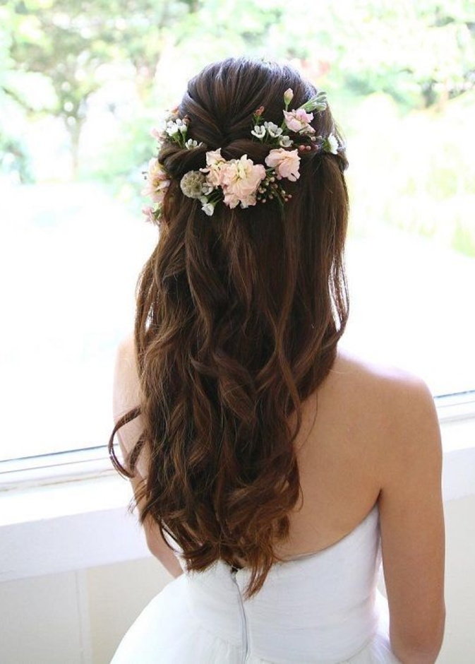 الطول المتوسط من دون المبالغة بطوله من الصيحات الدارجة هذا العام