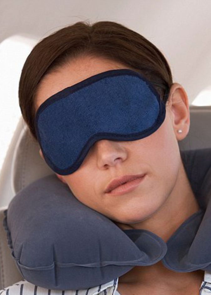قناع النوم ووسادة الرقبة
