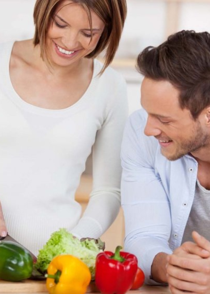 خسارة الوزن مع الشريك يترك أثراً إيجابياً على العلاقة