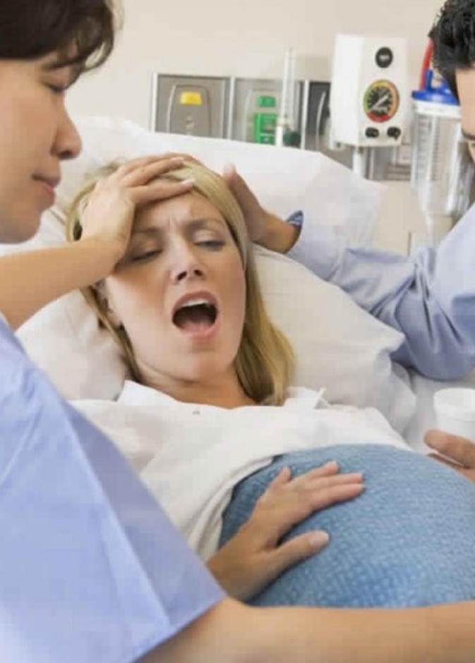 اعراض الولادة المبكرة للتوأم وكيفية الوقاية من حدوثها