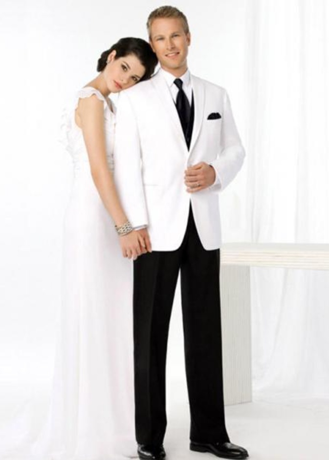 يجب ان تليق بفستان العروس