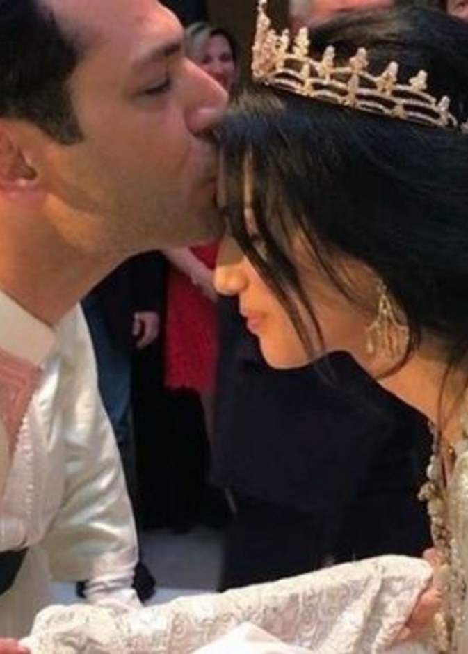 لقطة مميزة لنادين نسيب نجيم مع زوجها