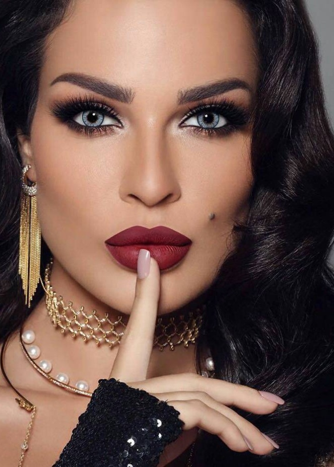 مكياج برونزي في عيد الفطر بلمسات نادين نجيم
