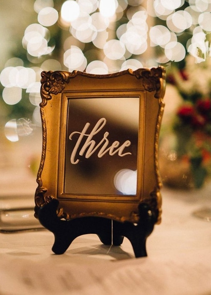 ثيمات زواج باللون البرونزي