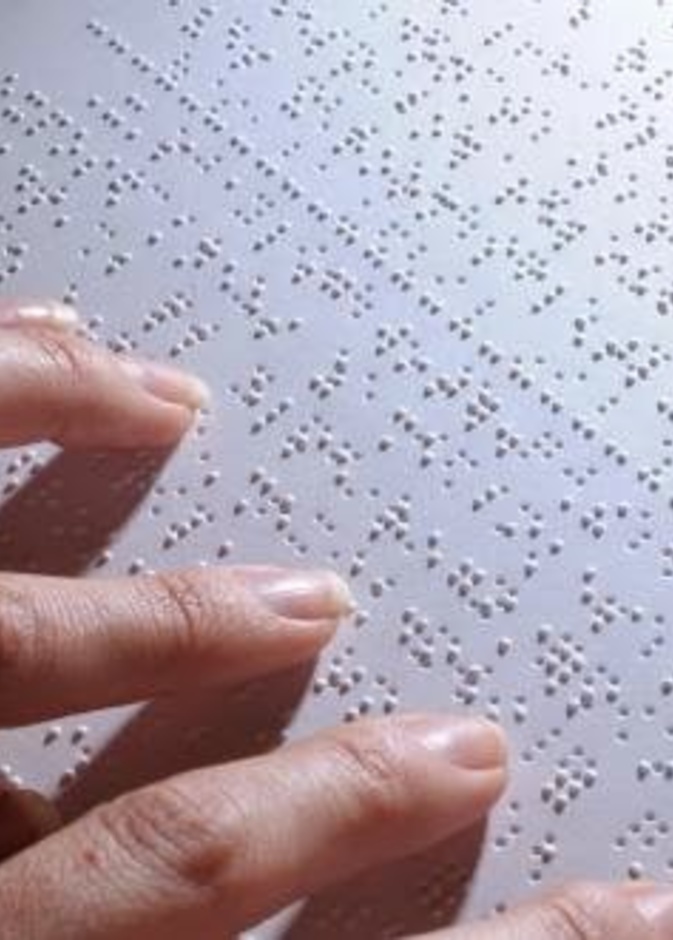 الكاتبة موضي القحطاني نموذج سعودي مشرف لتحدي الصعوبات 