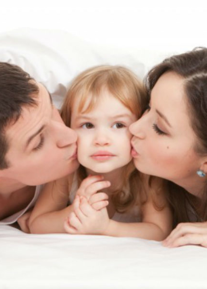 كوني لطفلك صوت العقل لكي لا يكون وحيداً.