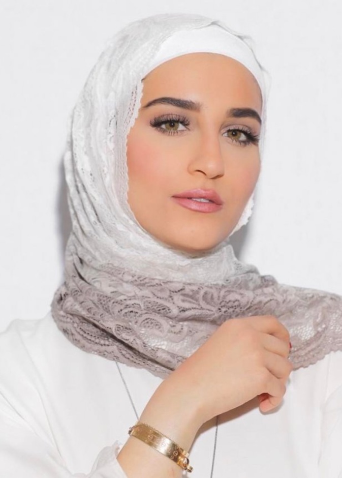 طريقة عمل مكياج  طبيعي للربيع من دلال الدوب