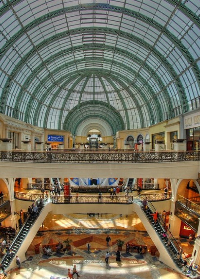 دبي جنة للمتسوقين