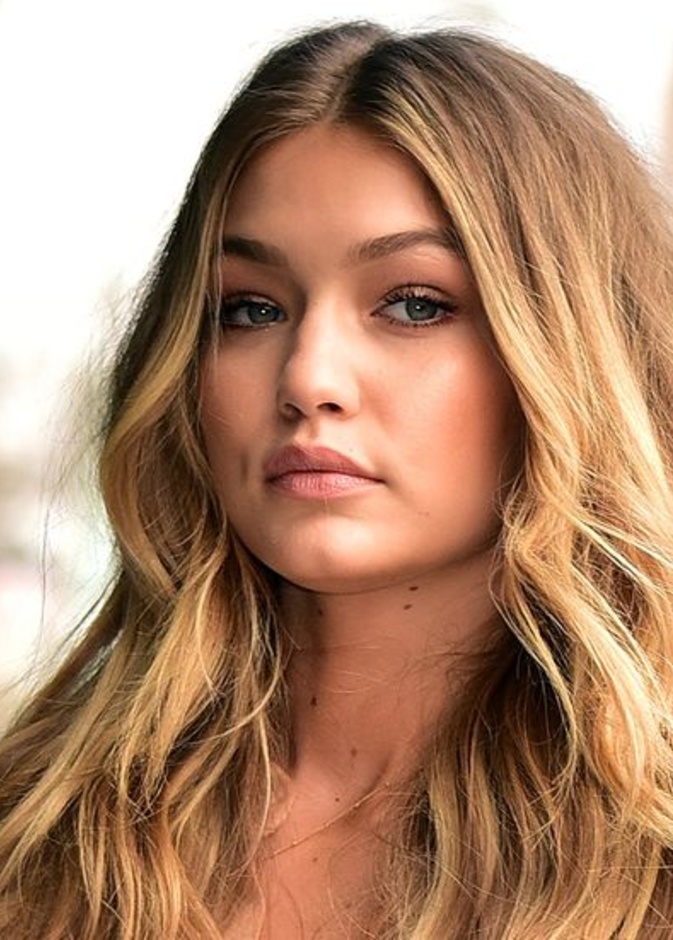 جيسيكا البا من مواليد برج الثور