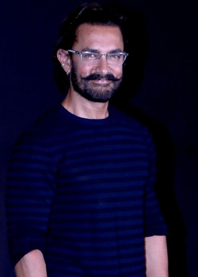 عامر خان بدا نحيفا وشاحبا