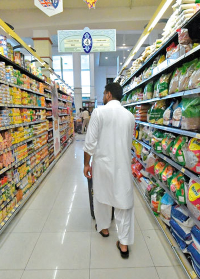 بلدية دبي تفتش على 80 مؤسسة غذائية استعداداً لشهر رمضان