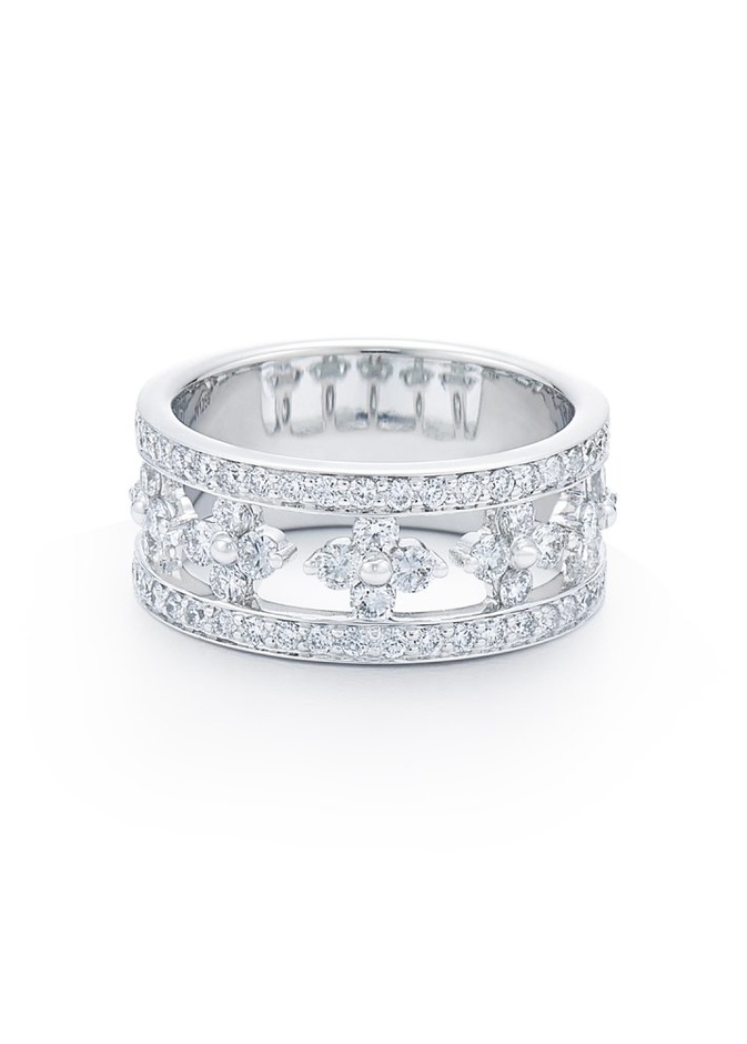 مجموعة خواتم زفاف من الذهب الابيض تخطف الأنفاس