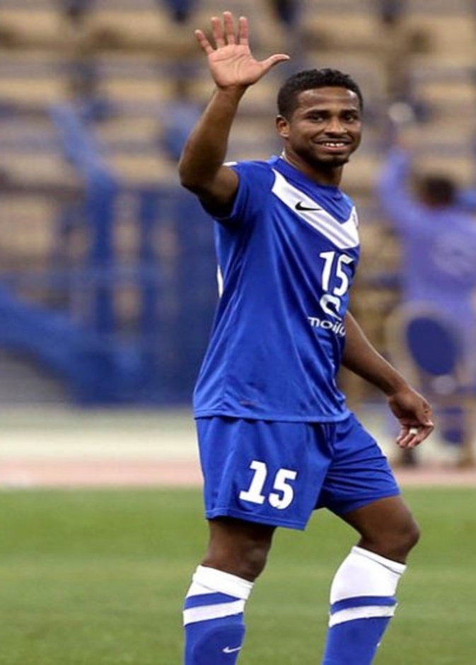 مهاجم المنتخب السعودي الأول بلا فريق