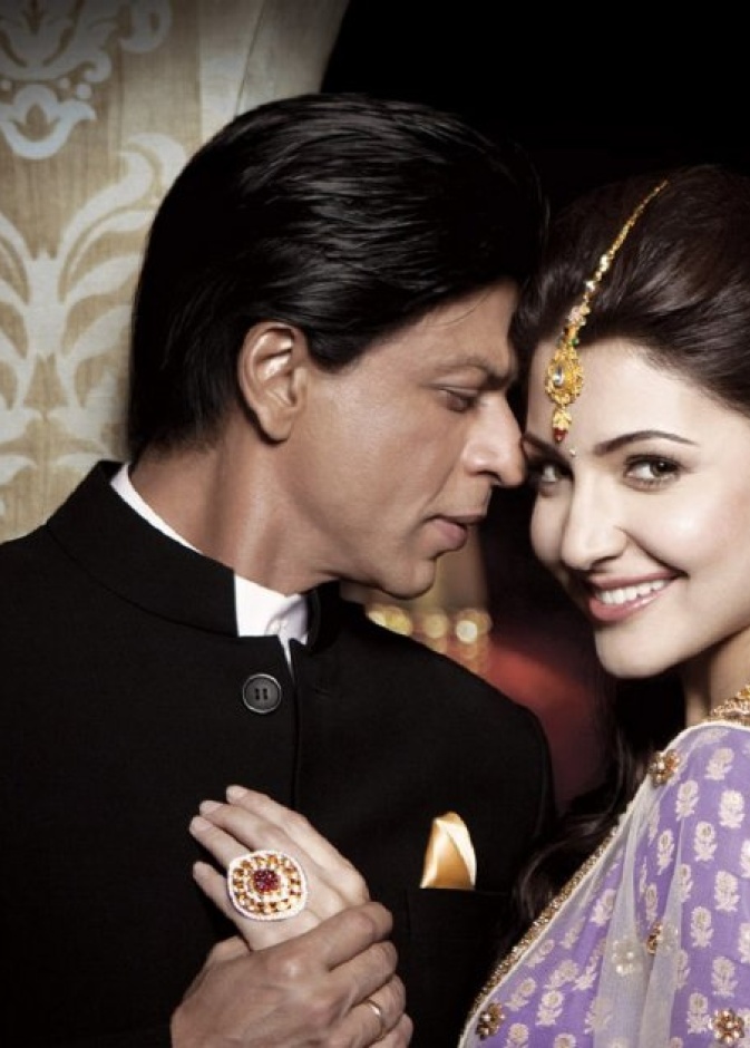 أنوشكا شارما تشيد بشاروخان