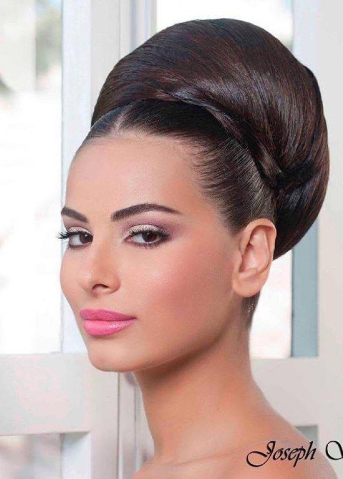 تسريحات شعر مرفوعة للعروس