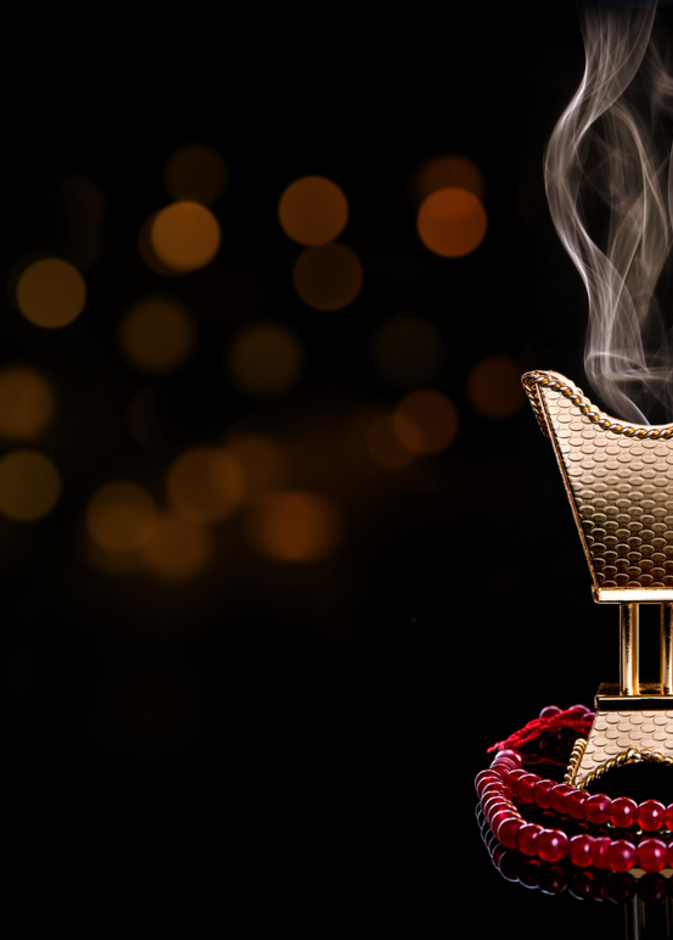 حكم شم البخور والعود والعطور في نهار رمضان  