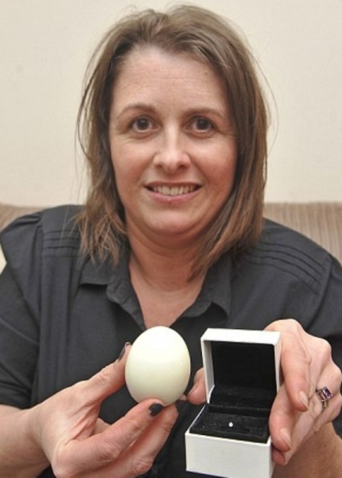 سالي طومسون تناولت أغلى إفطار في حياتها