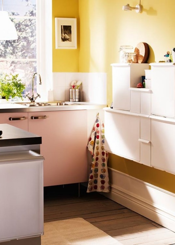 خزائن عرضها صغير للمطابخ الصغيرة