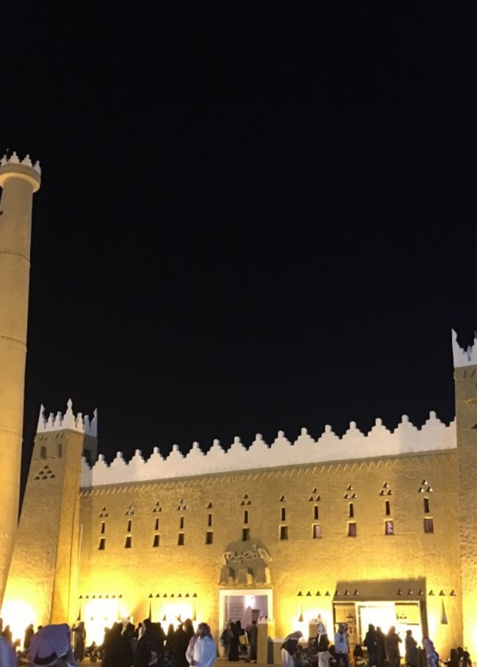 اقبال على اجنحة مدن المملكة في الجنادرية 